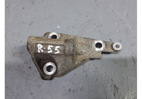 Кронштейн генератора Renault 5, 9, 11, 19, 21, Rapid, Megane, Kangoo, Scenic, 1.7, 1.8B, 1.9 D, 8200031832